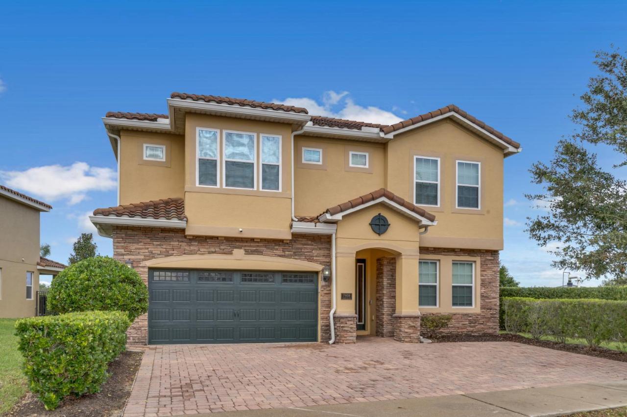 Huge 10 Bdr Family House With Arcades And Free Pool Heat Near