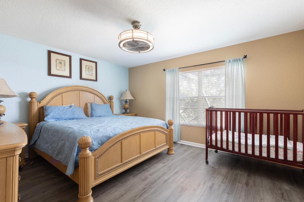 Holiday home Windsor Hills Resort! 2 Miles To Disney! 6 Bedroom With Private Pool & *