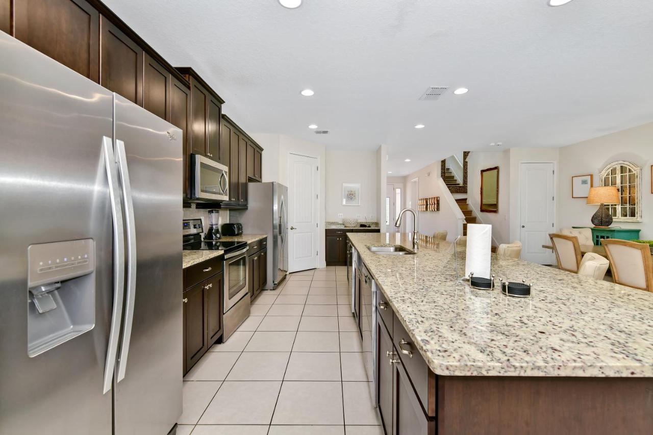 Vibrant At Encore Resort: Private Pool & Amenities Holiday home Orlando