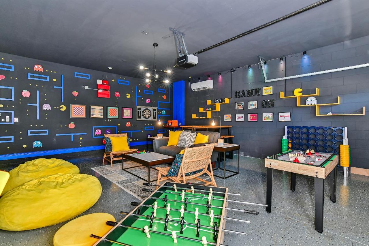 Spacious Near By Rentyl With Private Pool & Amenities - 250c