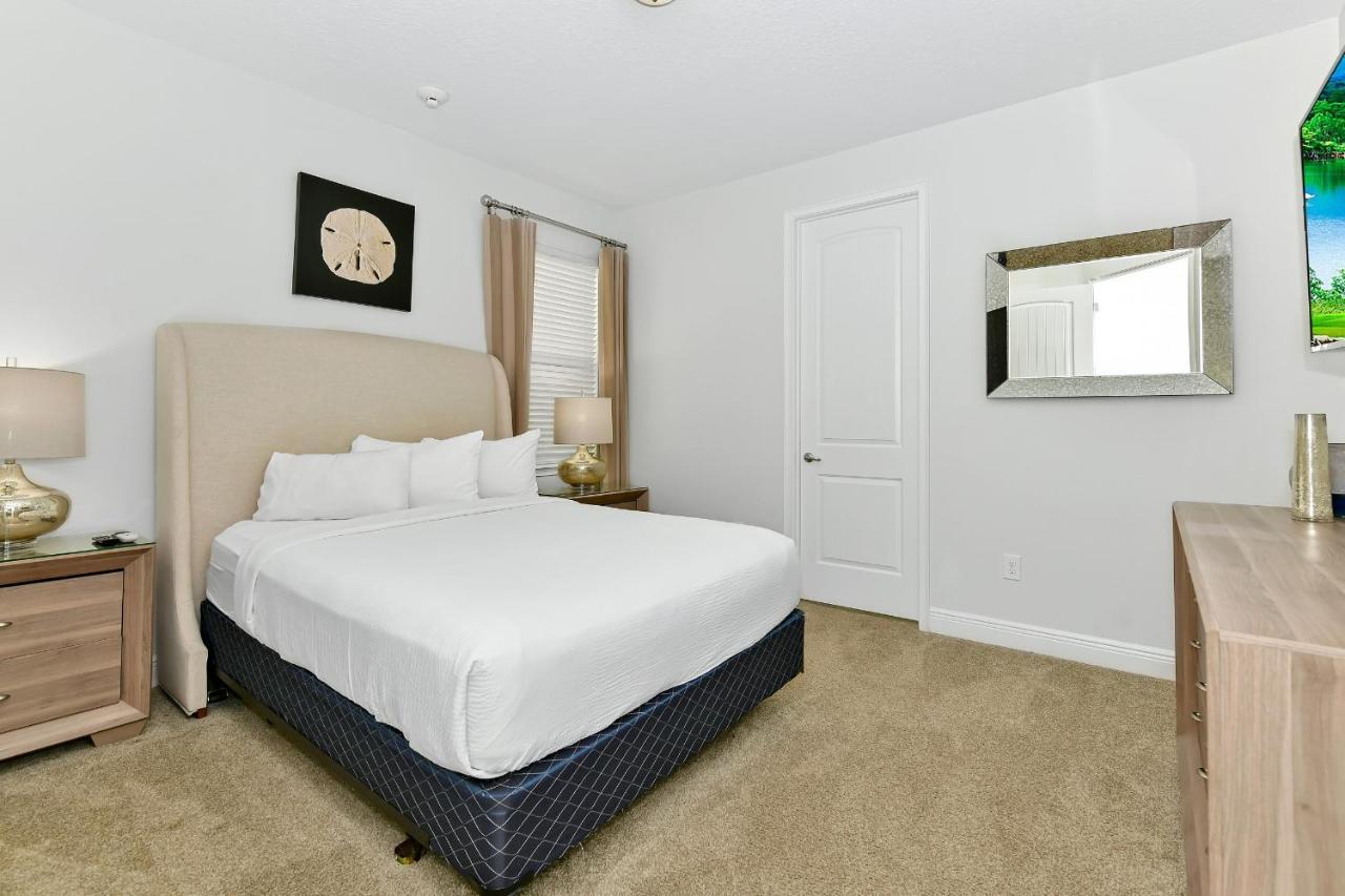 Spacious Near By Rentyl With Private Pool & Amenities - 250c Orlando