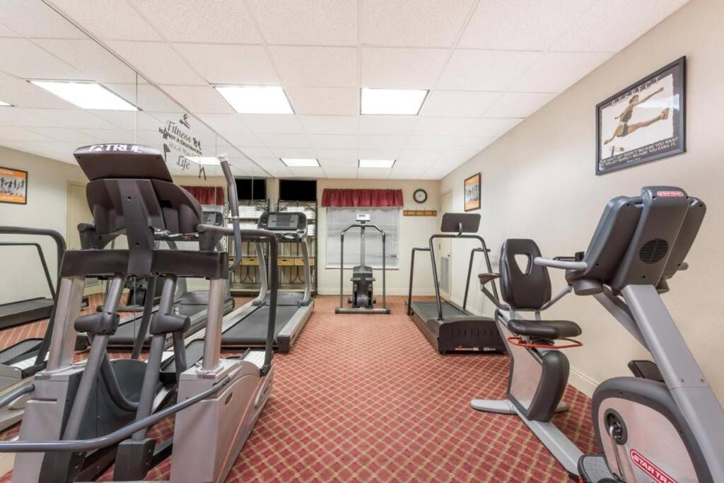 Lovely Entire With Kitchen 5 Min To Disney