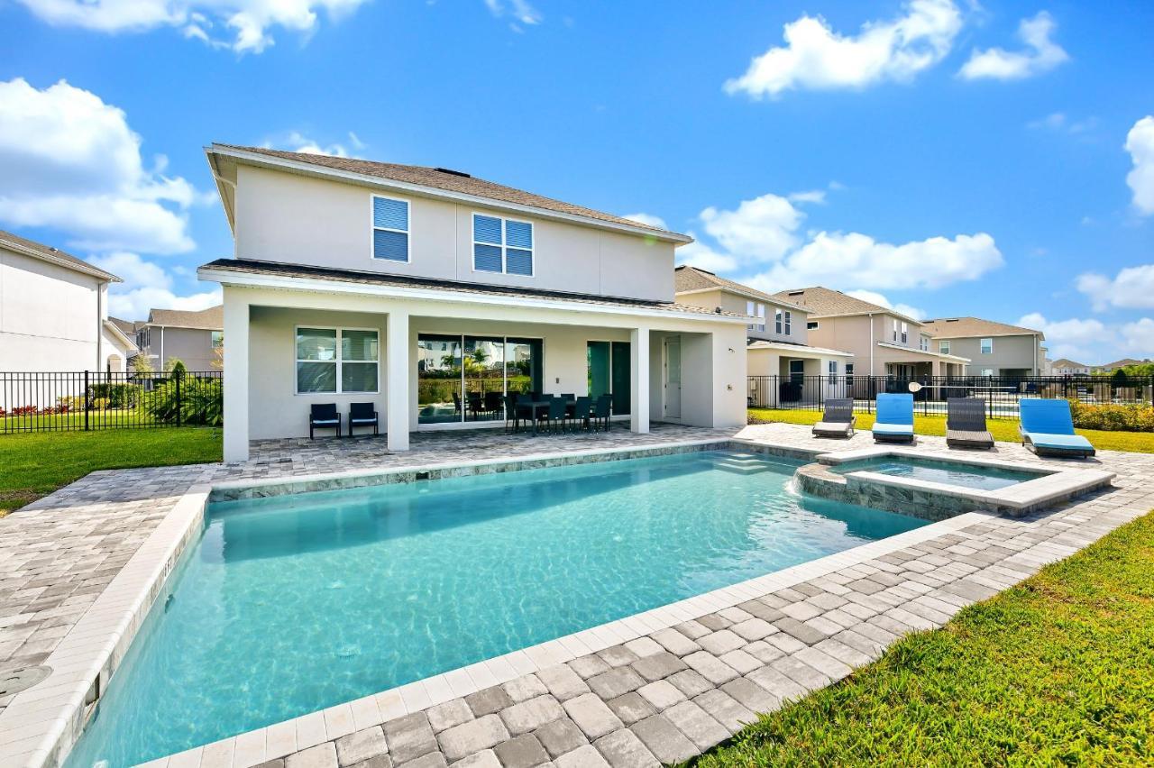 Alluring With Private Pool & Game Near With Amenities By Rentyl - 232a *