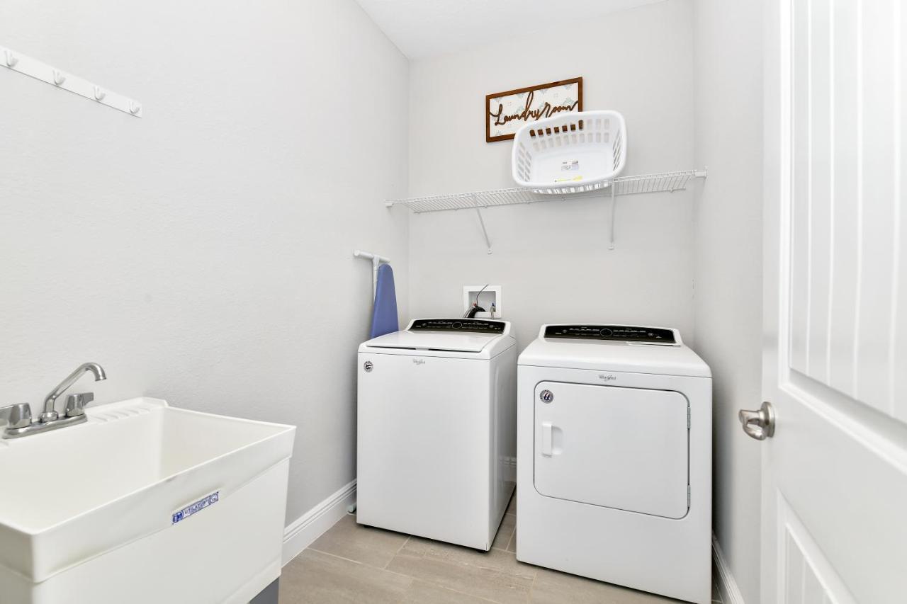 Holiday home Modern With Private Pool Near With Amenities By Rentyl - 7655f Orlando