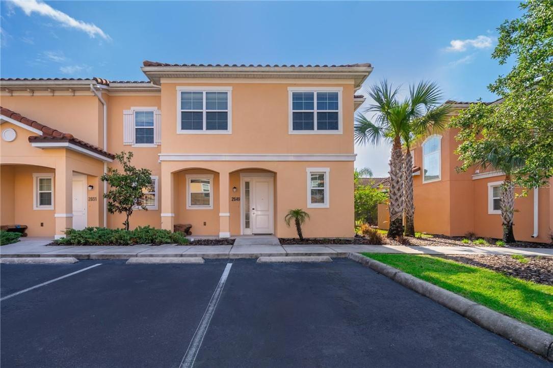 Charming 3 Bd W/ Spa Close To Disney @ Regal Oaks 2649 Holiday home Orlando