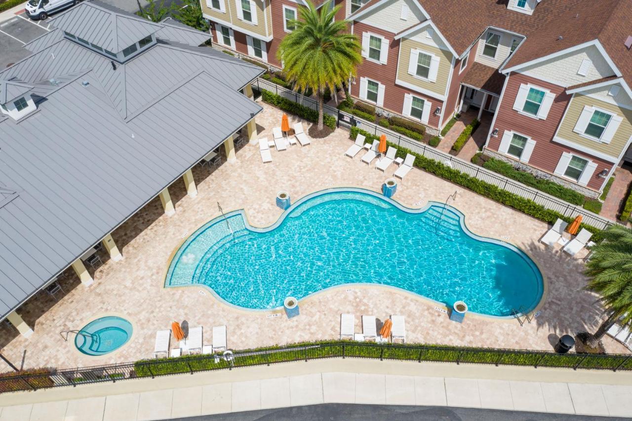 Gorgeous 4 Bedroom Family Friendly Close To 7573 Holiday home Orlando