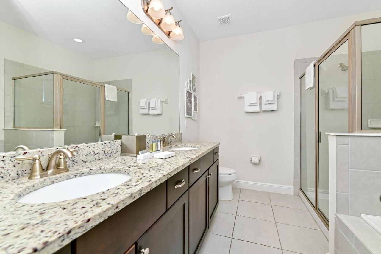 Holiday home Vibrant At Encore Resort: Private Pool & Amenities