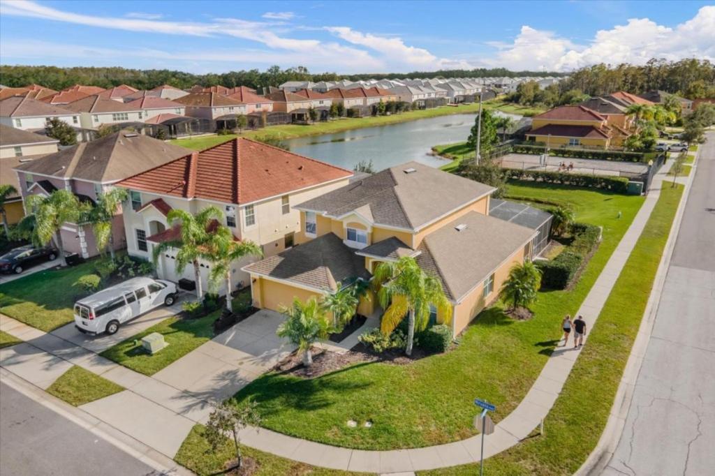 Holiday home 4 Bedrooms - 3 Bathrooms - Veranda Palms 4461 Np