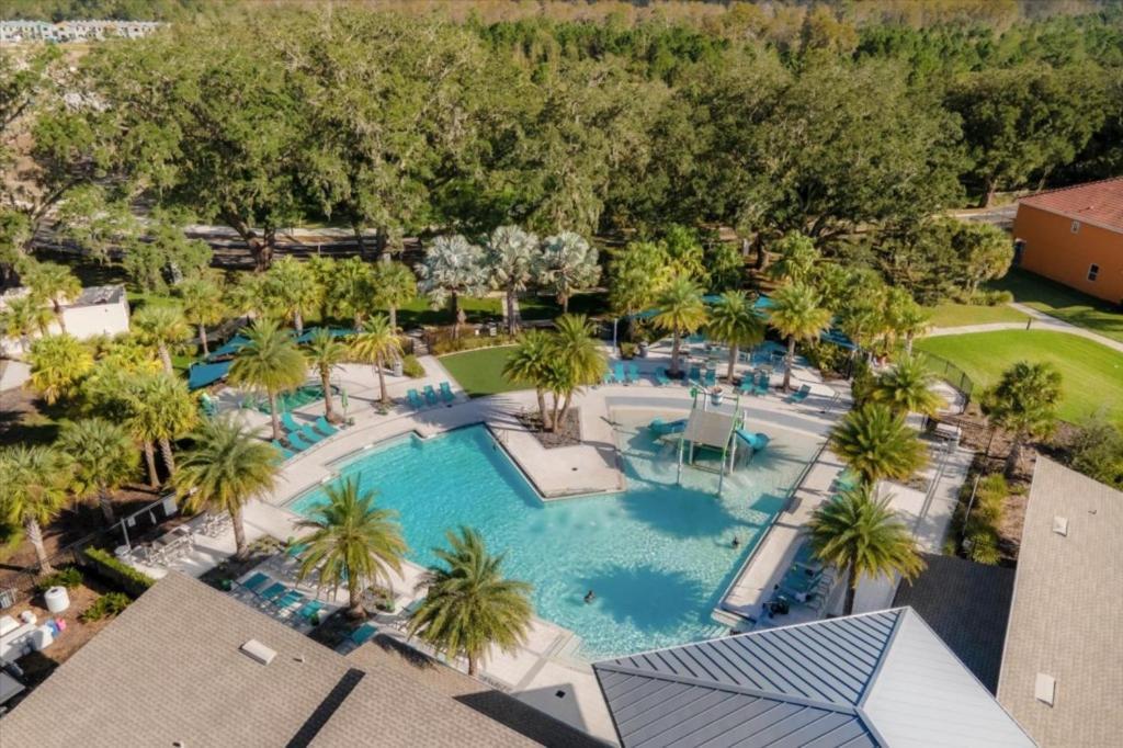 4 Bedrooms - 3 Bathrooms - Veranda Palms 4461 Np Holiday home *