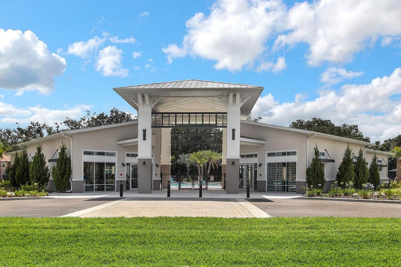 4 Bedrooms - 3 Bathrooms - Veranda Palms 4461 Np Orlando