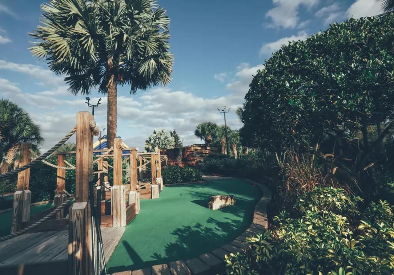 Amazing Private @ Orang Orlando