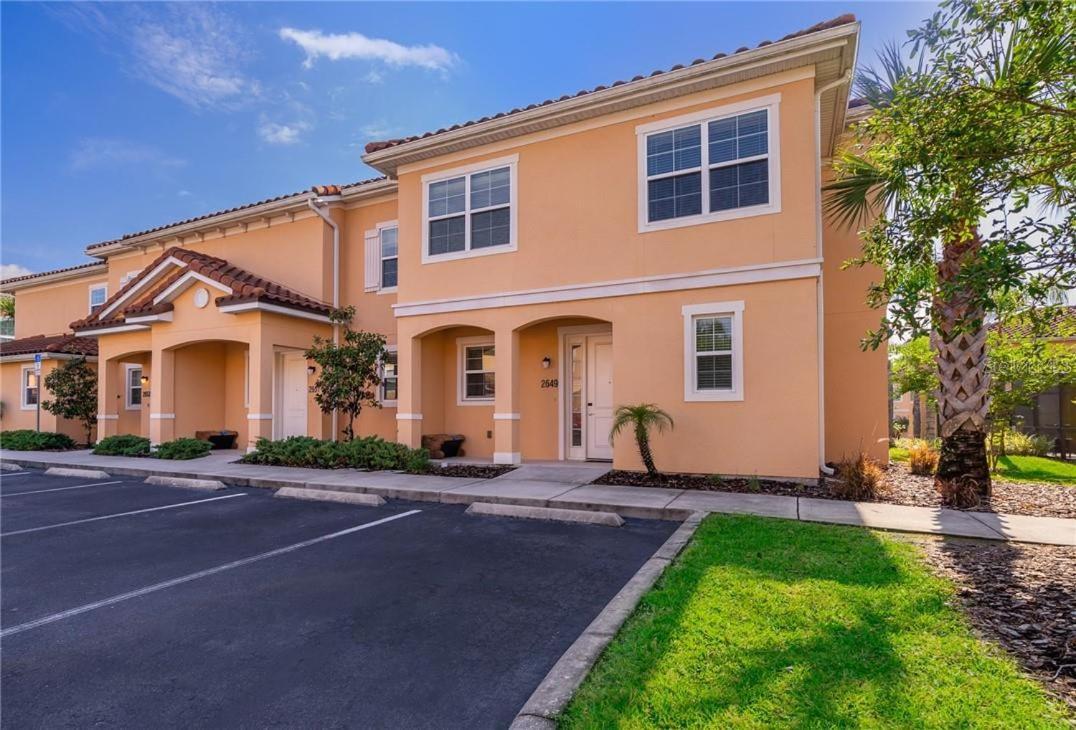 Charming 3 Bd W/ Spa Close To Disney @ Regal Oaks 2649 Holiday home *