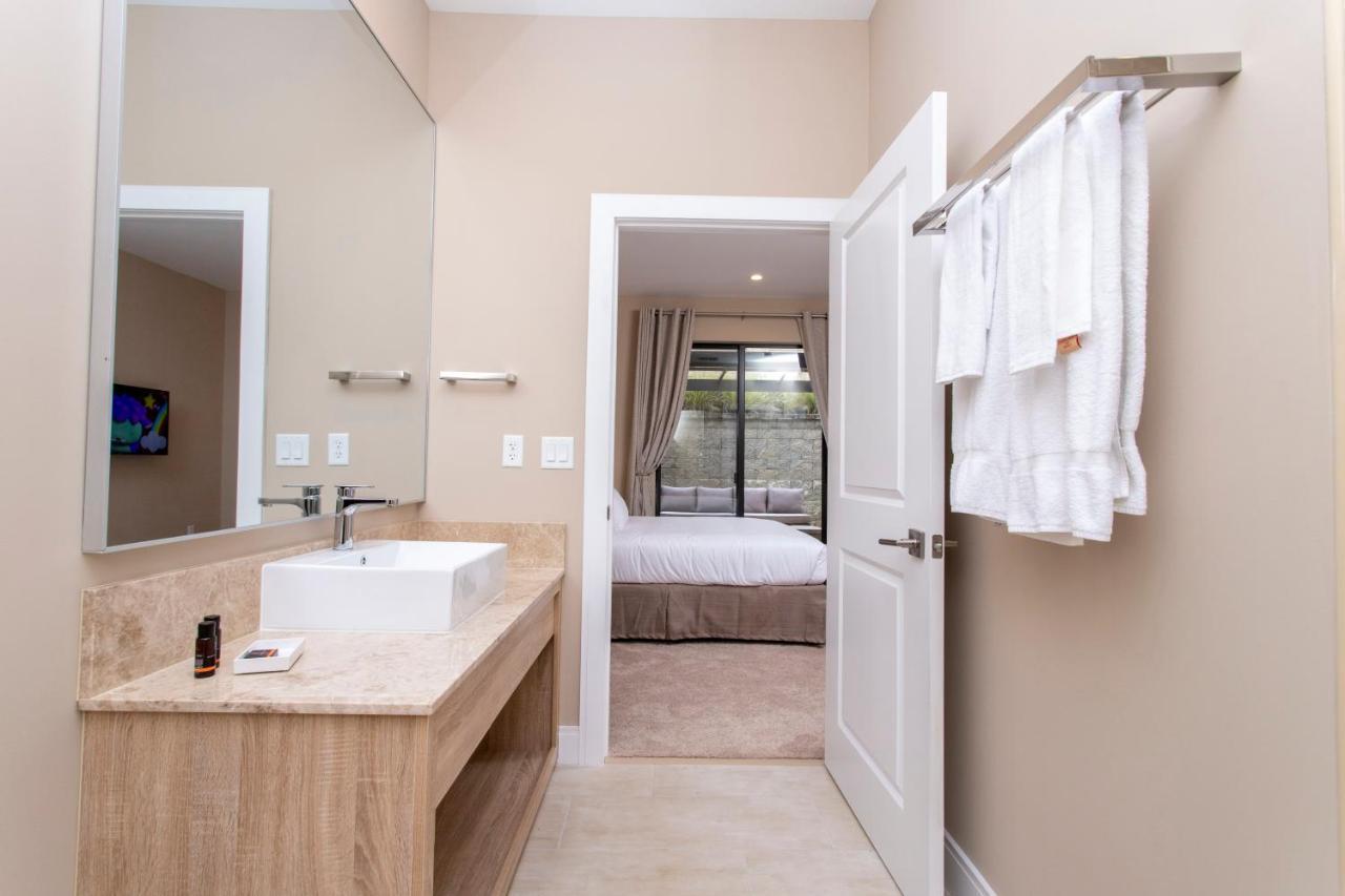 Gorgeous 4 Bd Close To @ Magic Village Yards 3097 *