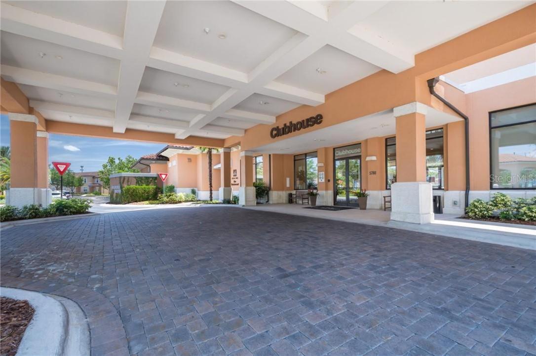 Holiday home Charming 3 Bd W/ Spa Close To Disney @ Regal Oaks 2649 *
