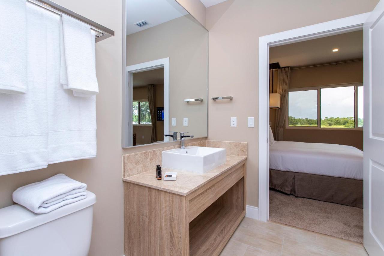Gorgeous 4 Bd Close To @ Magic Village Yards 3097