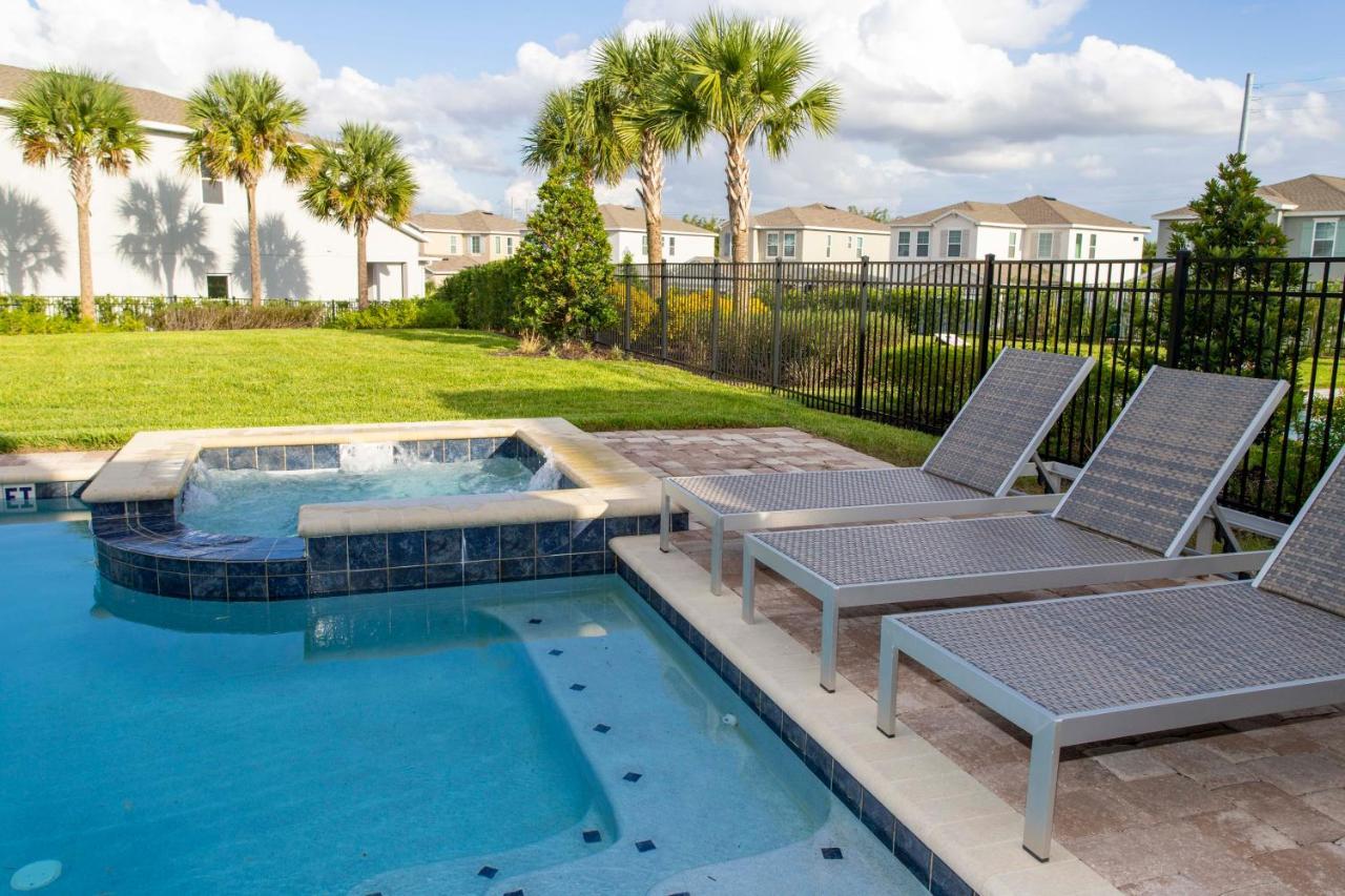 Holiday home Luxurious 5bd Private Pool Jacuzzi & Game At Encore 7432