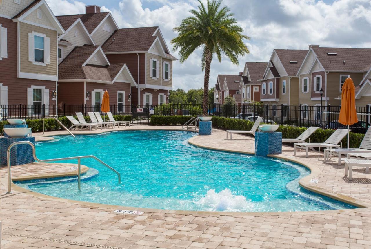 Gorgeous 4 Bedroom Family Friendly Close To 7573 Holiday home Orlando