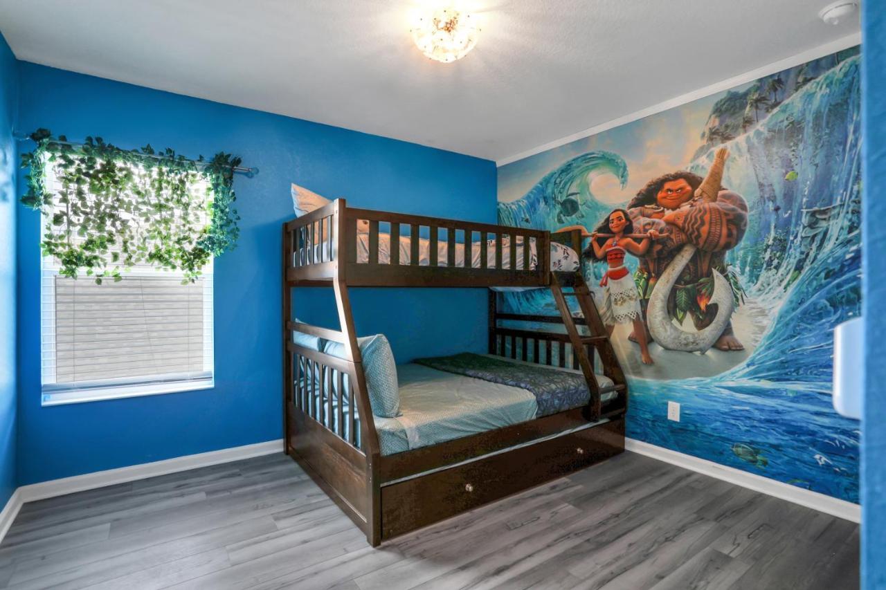 Holiday home Remarkable Themed With Amenities