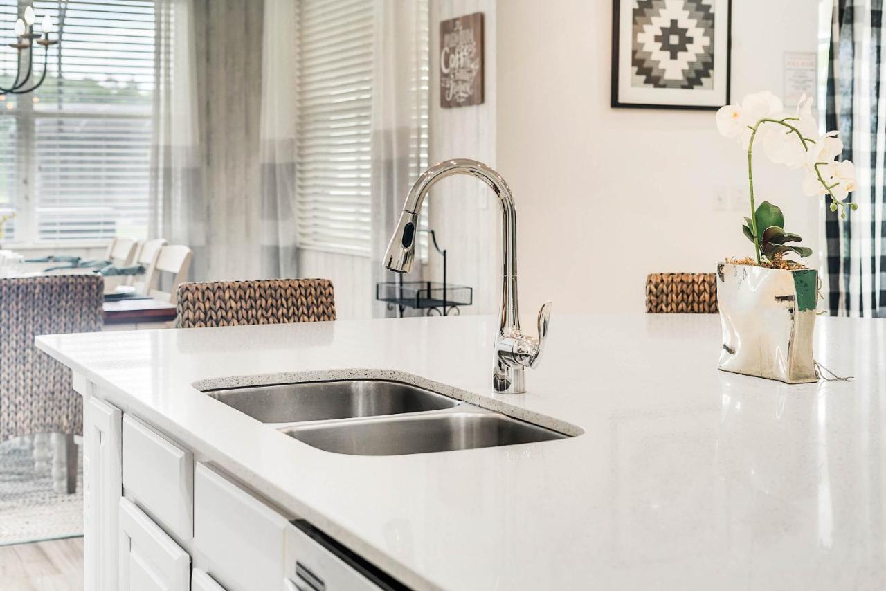 5 Bedrooms - 5 Bathrooms - Sonoma 3891 Oa Orlando
