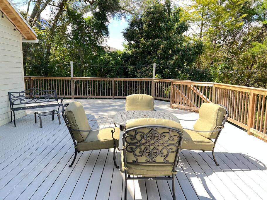 Like House, 4 Bedrooms, 3 Bathrooms * Orlando
