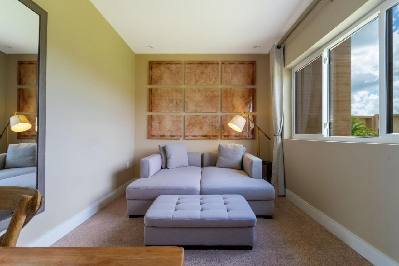 Gorgeous 3 Bd Close To @ Magic Village 7568 Holiday home *