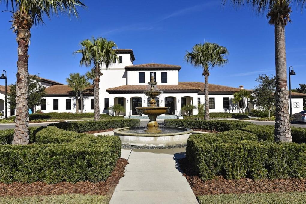 Holiday home Gorgeous 4bd Th Pool Windsor At Westside-2018ww *