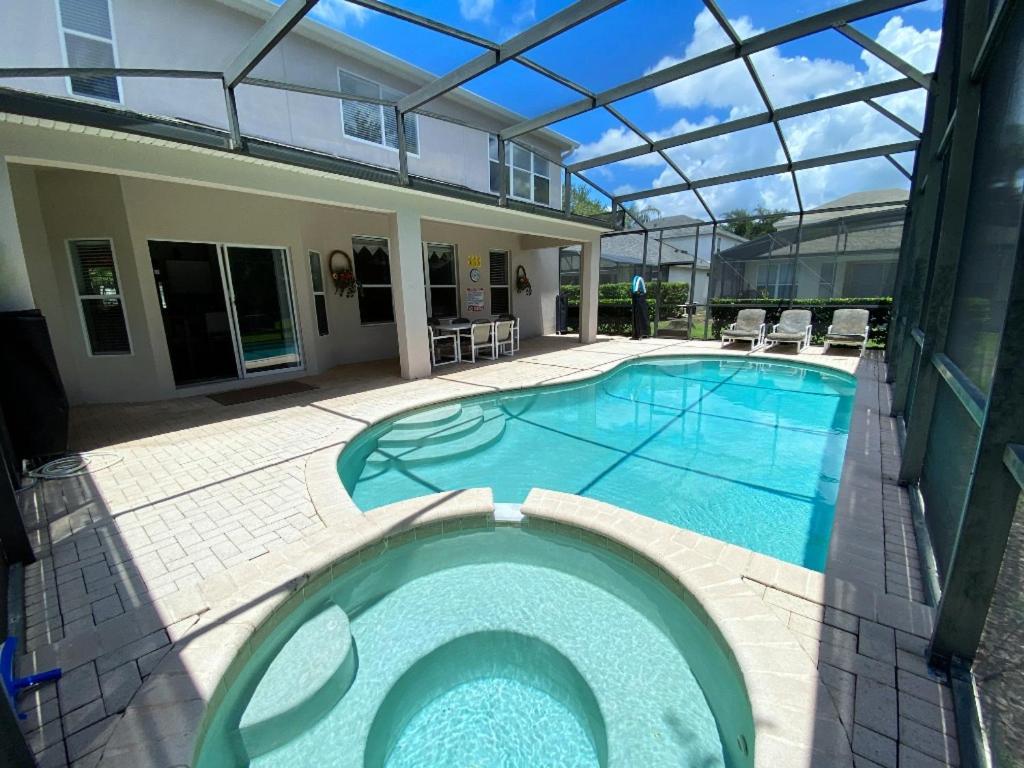 Holiday home Amazing 6bd Pool Gm The Windsor Hills-2653ds