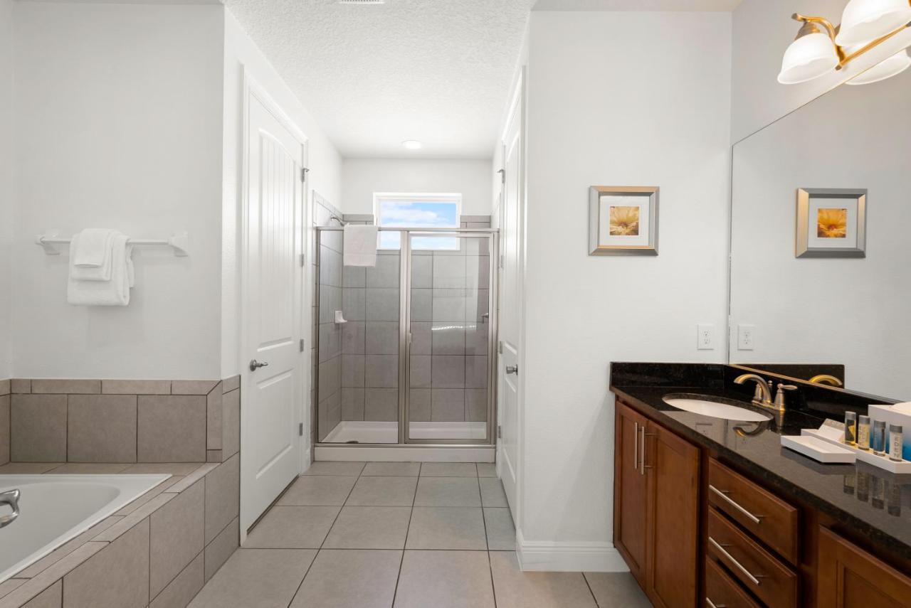 Spacious By Rentyl With Water Park Access Near World 441n
