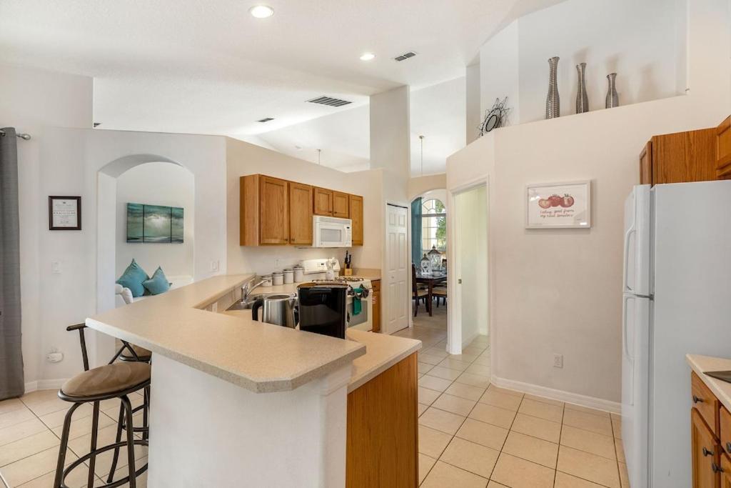 #196-fantastic 6 Bed With Own Private Pool And With No Rear Neighbors Villa Orlando