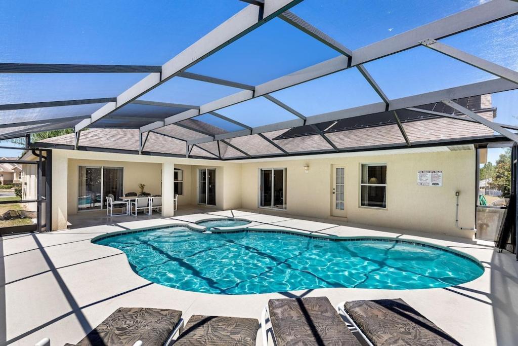 Villa #196-fantastic 6 Bed With Own Private Pool And With No Rear Neighbors