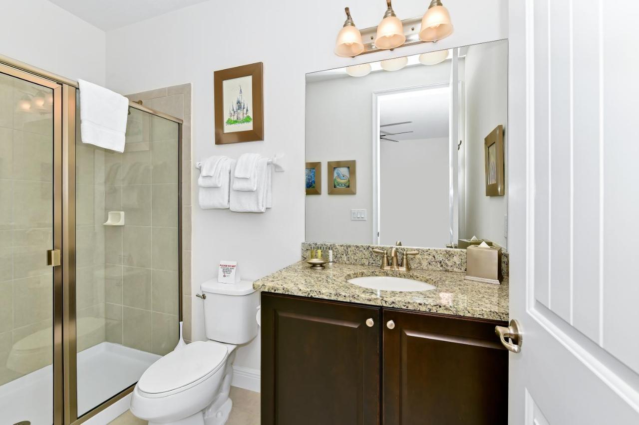 Lovely With Private Pool And Amenities Near By Rentyl - 7572m *