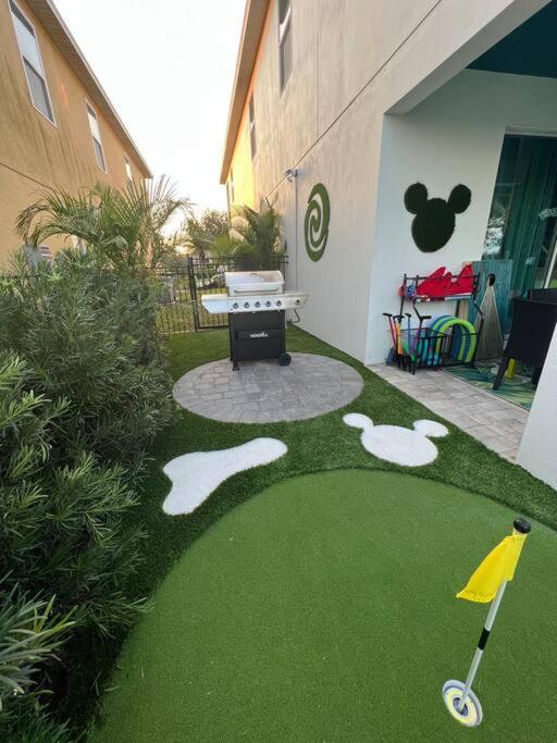 Villa November Deal! Tiki Tropical Oasis & Mini Golf *