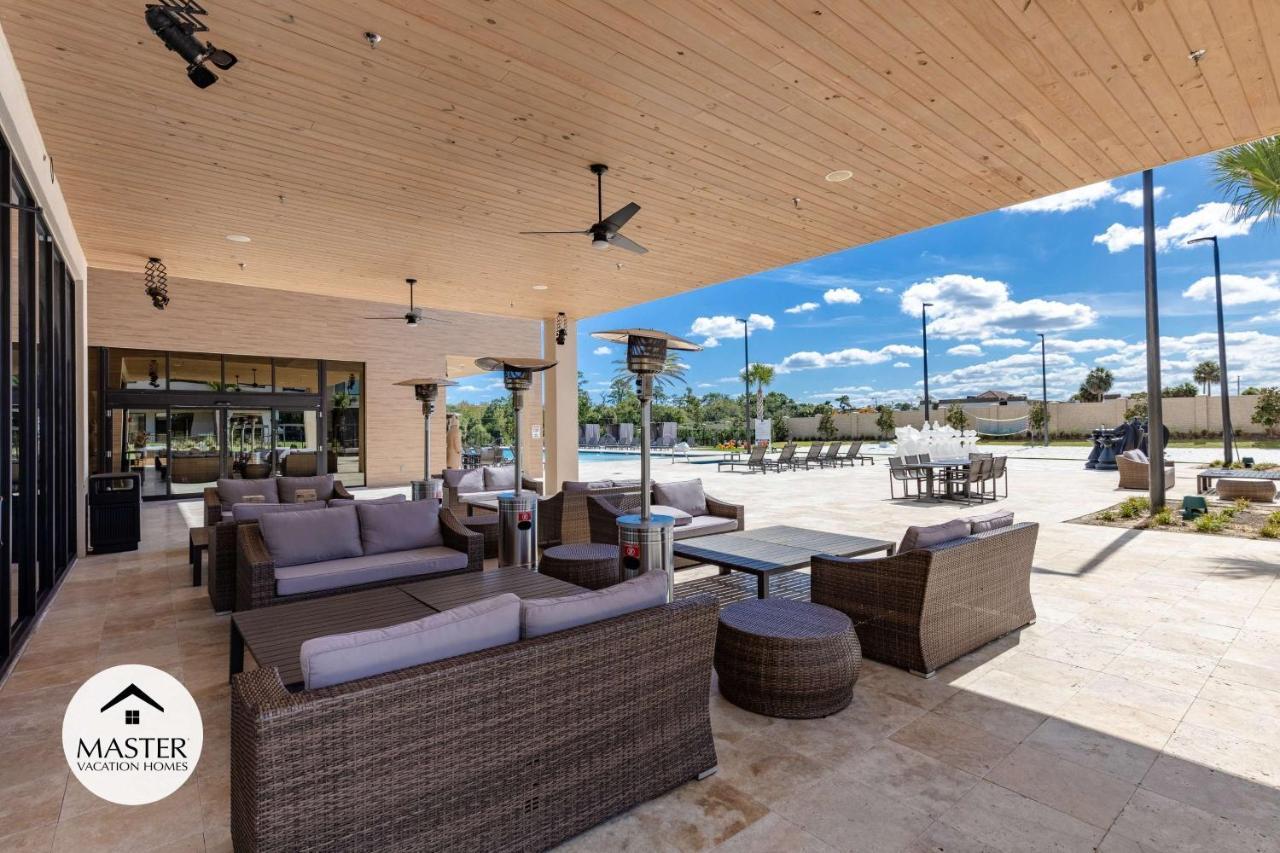 4 Bedrooms- 4,5 Bathrooms- Magic Village 7466 Bd * Orlando