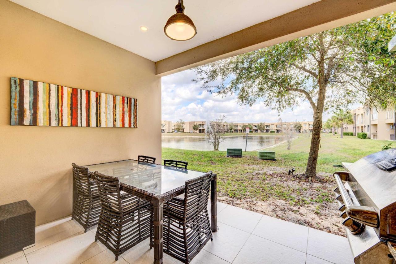 Modern Townhome With Patio And Grill Less Than 2 Mi To Disney!