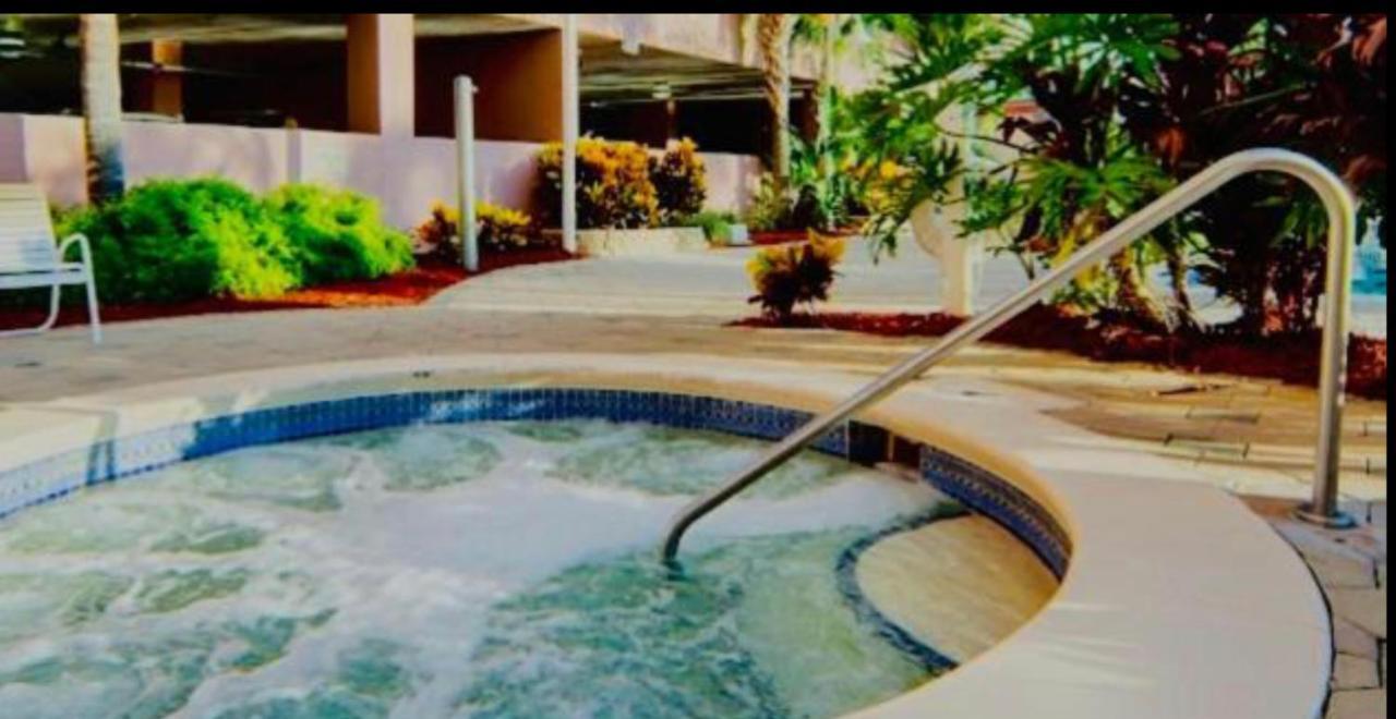 Blue Heron Retreat: Proximity & Dining Convenience Orlando