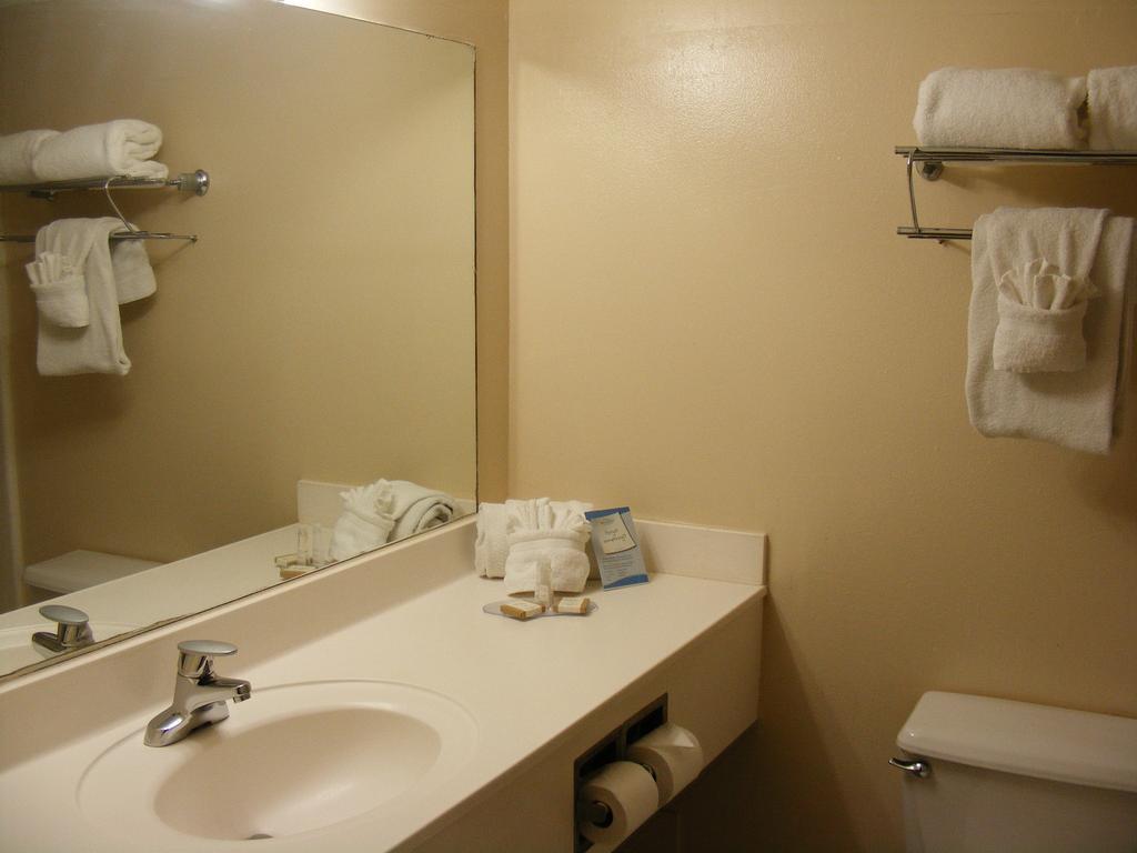 Baymont & Orlando/universal Area Hotel 2*