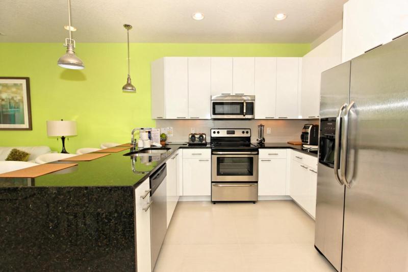 Holiday home Serenity 3 Bed 3 Bath Townhome With Pool, Private Balcony, Clubhouse, Communal Pool, Conservation View, 15 Mins By Homes Llc 1507t *