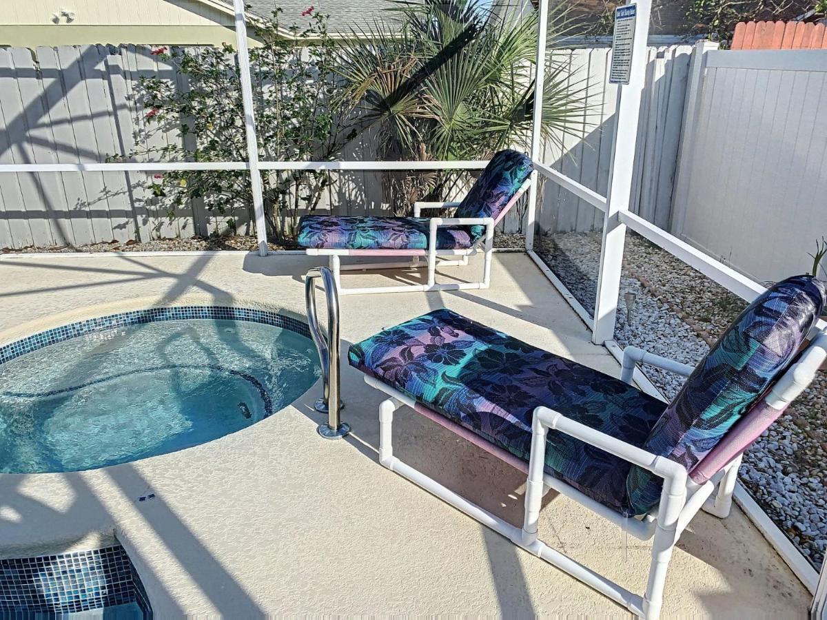 Upgraded Game , Pool Spa, Universal , Close By Holiday home