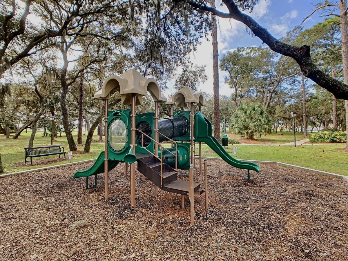 Holiday home Upgraded Game , Pool Spa, Universal , Close By Orlando