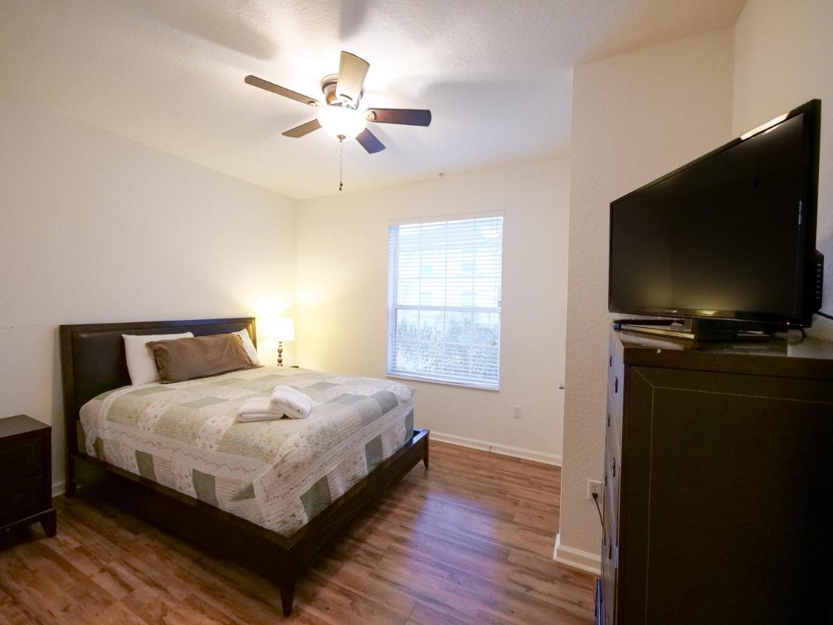 4br 2bath Balcony 5min Conv Center 2020ft Orlando