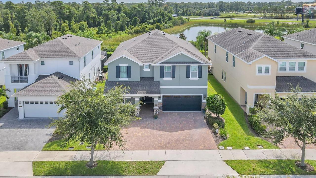 Holiday home Spacious 8br Family House With Private Caged Pool And Full Size Crib Near Disney *