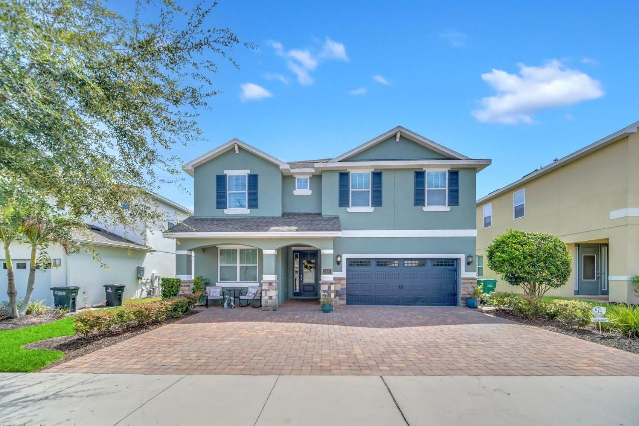 Spacious 8br Family House With Private Caged Pool And Full Size Crib Near Disney Orlando