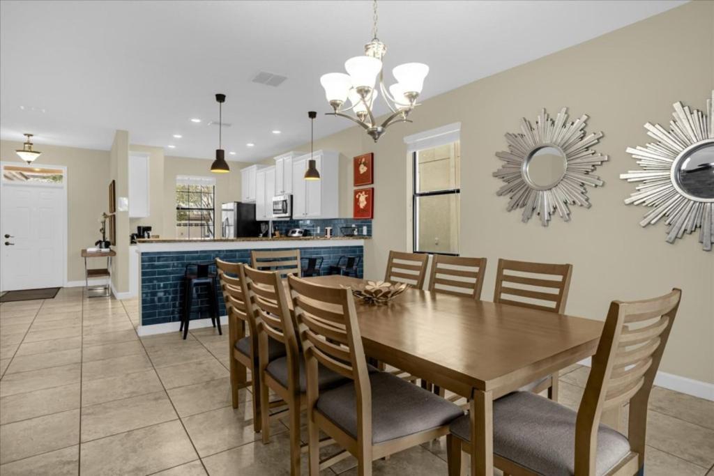 Holiday home 5 Bedrooms- 4,5 Bathrooms- Champions Gate1404 Mv Orlando