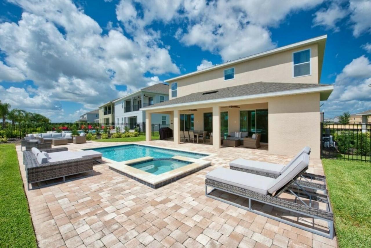 Luxury 9 Bedrooms With Private Pool And Grill 261