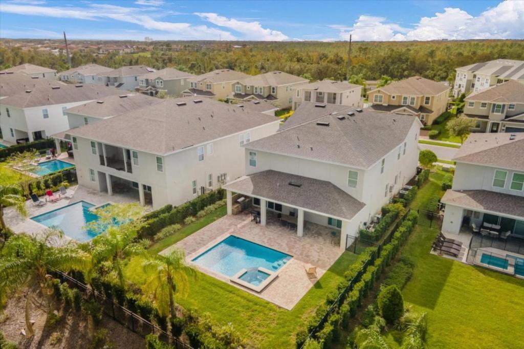 10 Bedroom- 10 Bathroom Encore 7709 Fd * Orlando