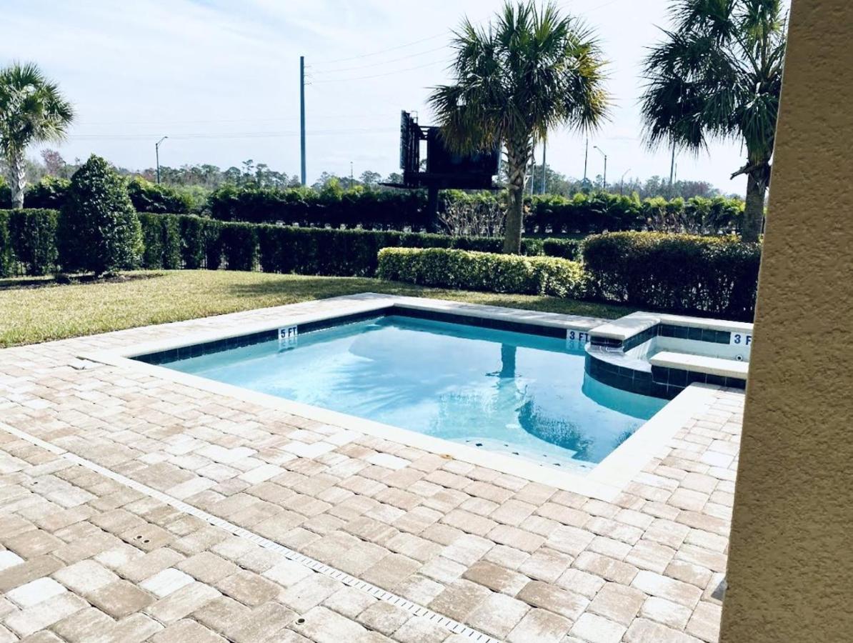 Amazing 4-3 At Reunion!! With Private Pool, Near And Universal!! Holiday home *