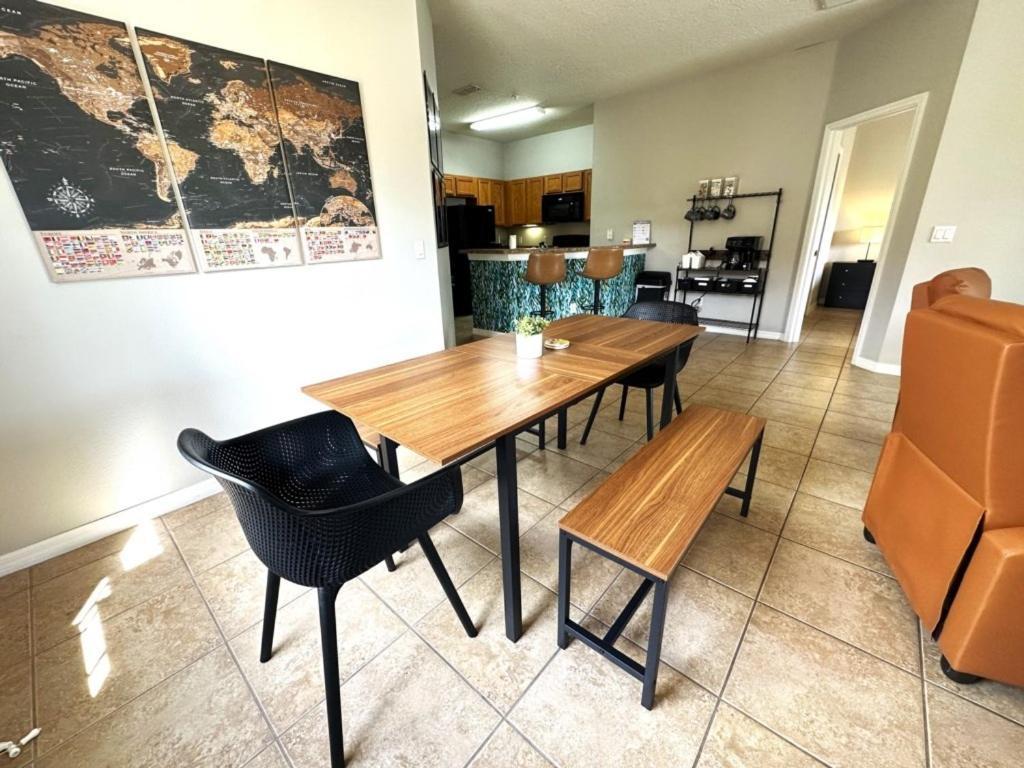 Apartment Only 10 Minutes From 3bd Family 2761