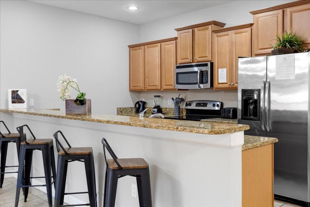 4 Bedrooms - 3 Bathrooms - Paradise Palms 8974 Mp Holiday home