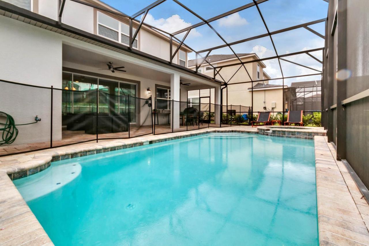 5 Bedrooms - 5,5 Bathrooms - Solara 1760 Sp Holiday home Orlando