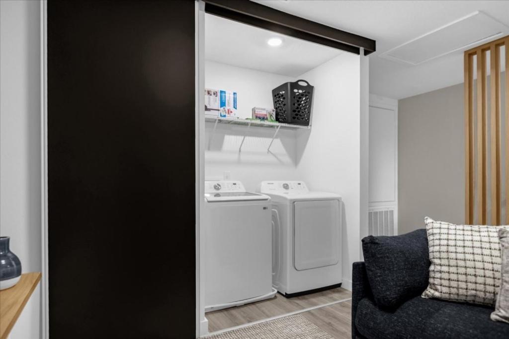3 Bedrooms- 3 Bathrooms The Hub 3361 Tt *